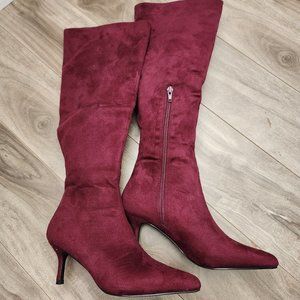 Fashion Nova Burgundy faux suede kitten heel boots